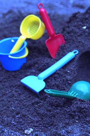 缶バッチの自主製作の事ならお任せ